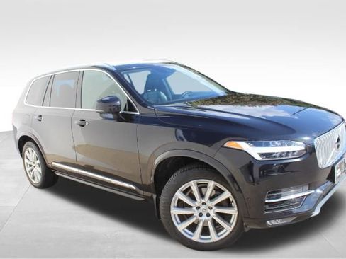 Used 2018 Volvo XC90 T6 Inscription image 3