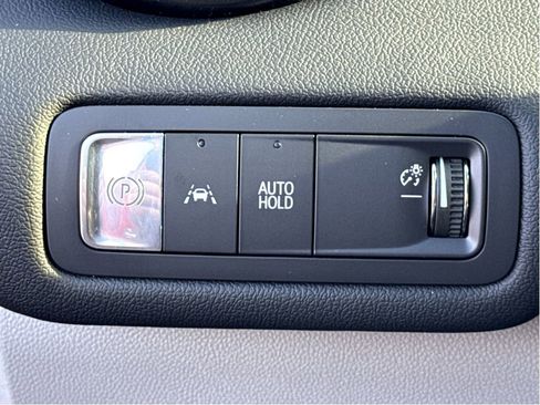 Used 2025 Chevrolet Blazer EV SS image 12