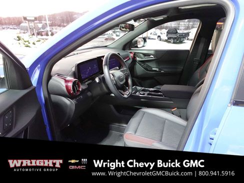 Used 2026 Chevrolet Equinox RS w/ Convenience Package III image 13