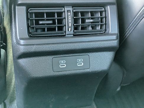 Used 2023 Honda Accord Touring image 15