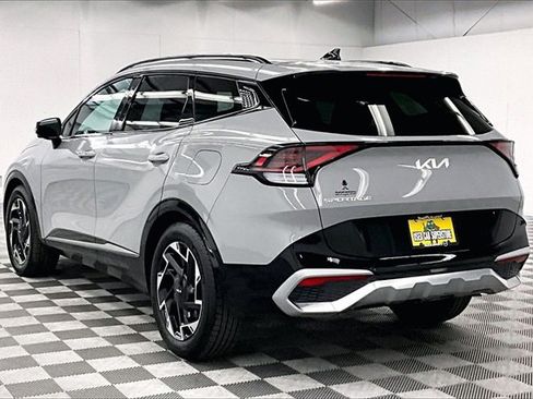 Used 2024 Kia Sportage SX image 2