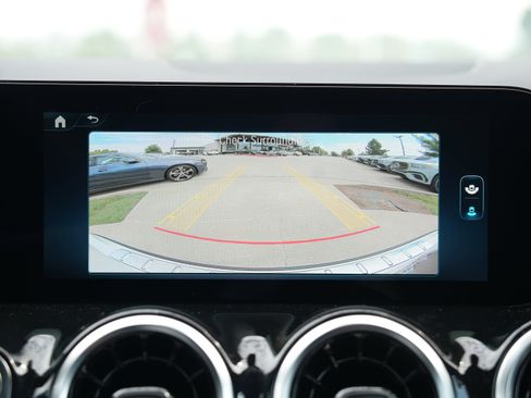 New 2026 Mercedes-Benz GLA 250 4MATIC image 25