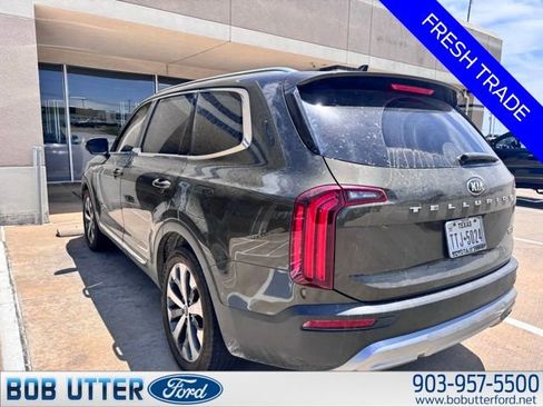 Used 2021 Kia Telluride EX w/ EX Premium Package FWD image 5