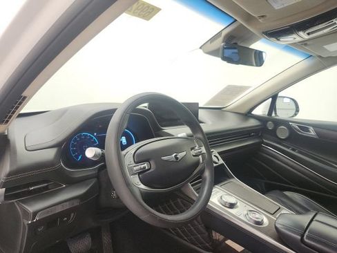 Used 2023 Genesis GV80 3.5T w/ Prestige Package AWD/4WD image 13