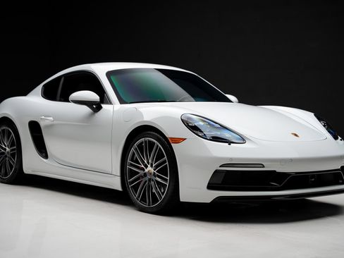 Used 2025 Porsche 718 Cayman GTS RWD image 79