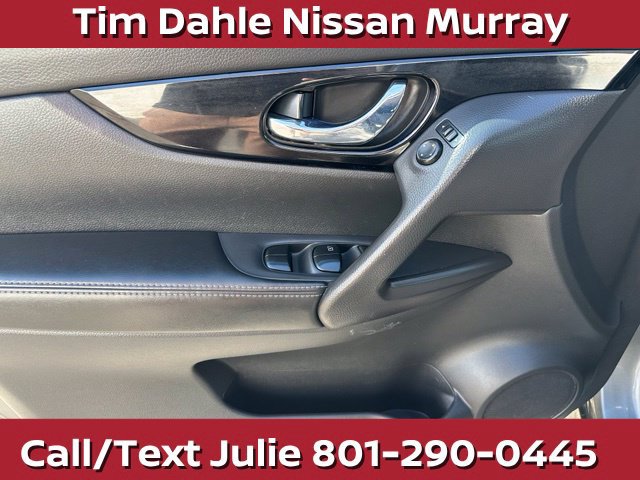 Used 2018 Nissan Rogue Sport SV w/ SV All-Weather Package AWD/4WD image 22