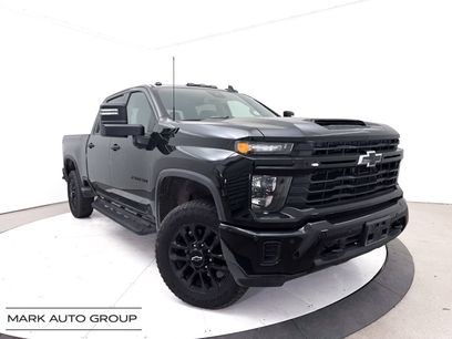 Used 2025 Chevrolet Silverado 2500 Custom w/ Custom Value Package