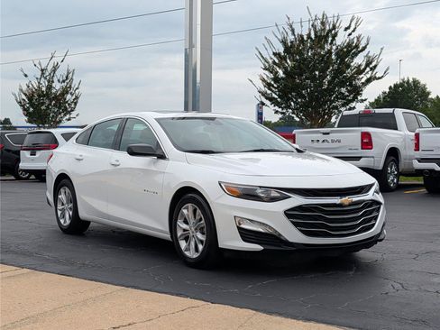 Used 2024 Chevrolet Malibu LT FWD image 7