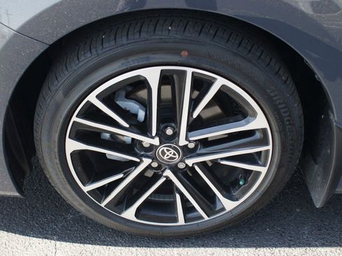 Used 2025 Toyota Camry XLE FWD image 26