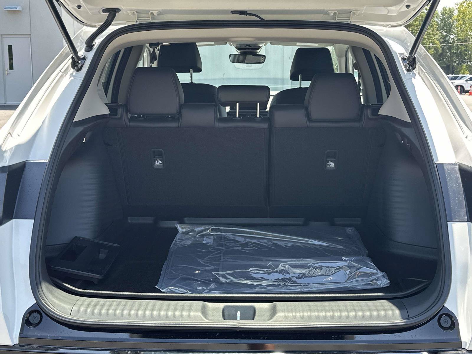 New 2027 Honda HR-V EX-L image 8
