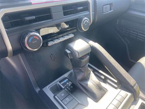 Used 2024 Toyota Tacoma TRD Sport image 23