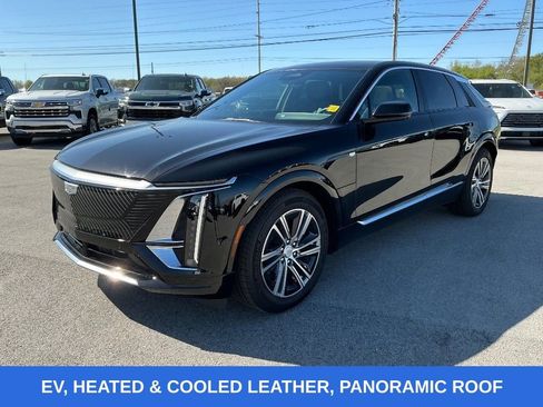 Used 2024 Cadillac Lyriq Luxury image 8