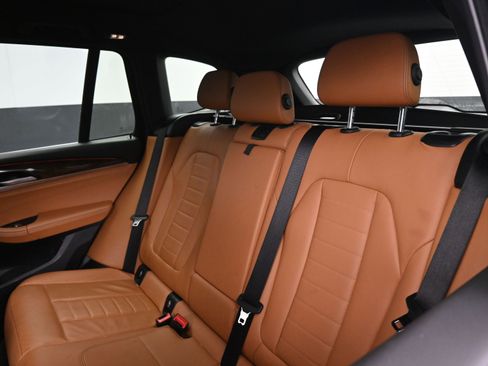 Used 2021 BMW X3 xDrive30i w/ Executive Package image 18