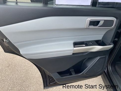 Used 2021 Ford Explorer XLT w/ Equipment Group 202A image 28