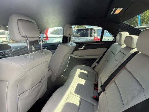 Used 2012 Mercedes-Benz E 350 4MATIC Sedan image 9