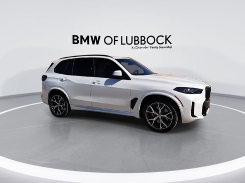 New 2026 BMW X5 xDrive40i w/ M Sport Package image 2