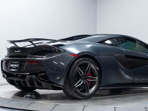 Used 2019 McLaren 570S Coupe RWD image 21