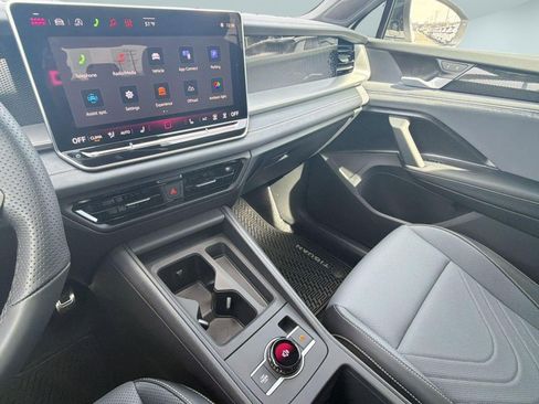 New 2026 Volkswagen Tiguan SE R-Line AWD/4WD image 25