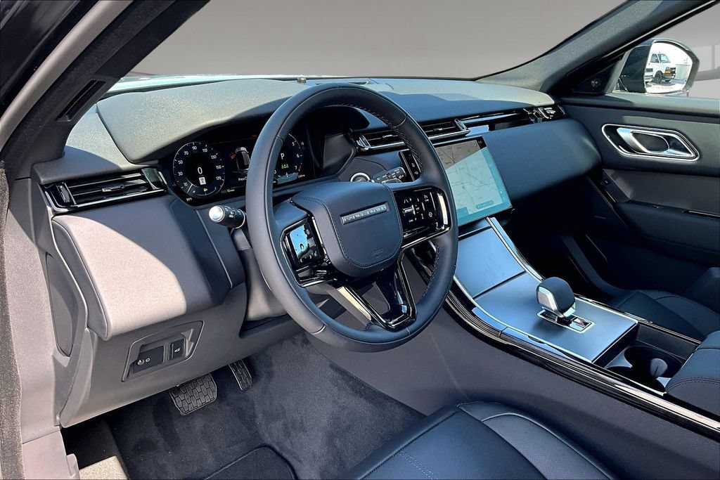 New 2026 Land Rover Range Rover Velar S AWD/4WD image 7
