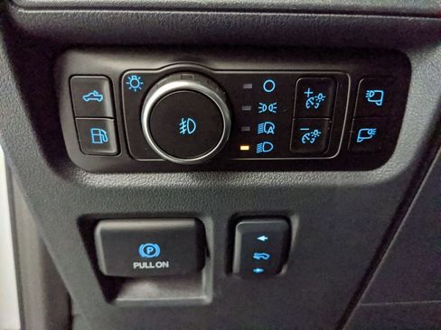 New 2025 Ford F150 Platinum w/ Equipment Group 702A High image 20