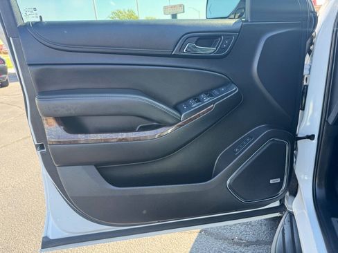 Used 2017 Chevrolet Tahoe LT RWD image 14