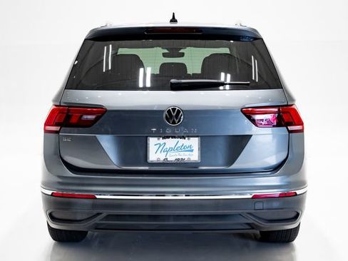 Used 2023 Volkswagen Tiguan SE FWD image 34