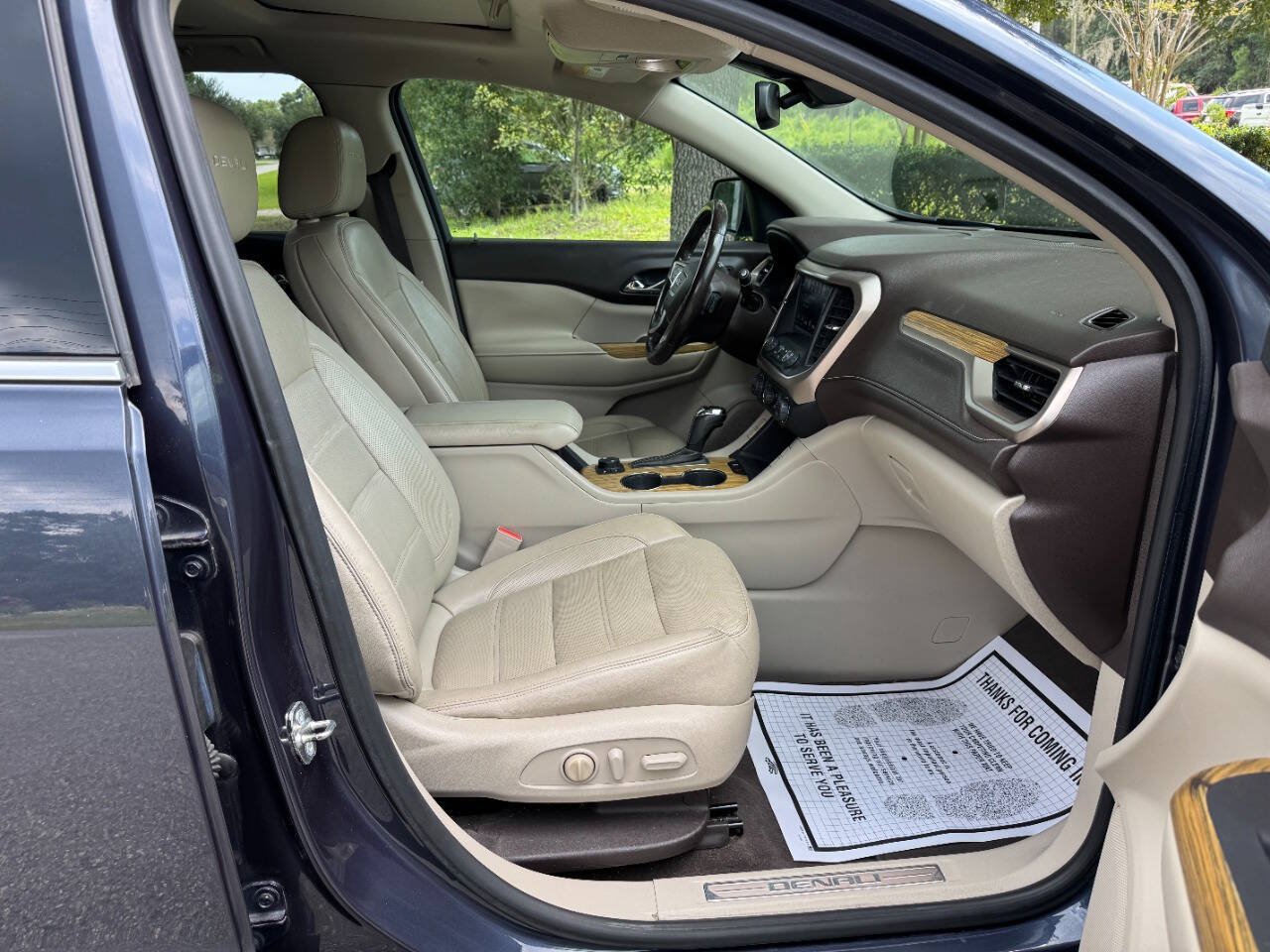 Used 2018 GMC Acadia Denali w/ Technology Package AWD/4WD image 15