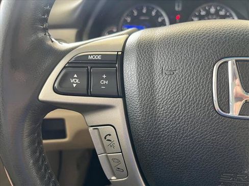 Used 2012 Honda Crosstour EX-L image 18