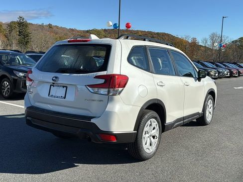 Certified 2022 Subaru Forester image 3