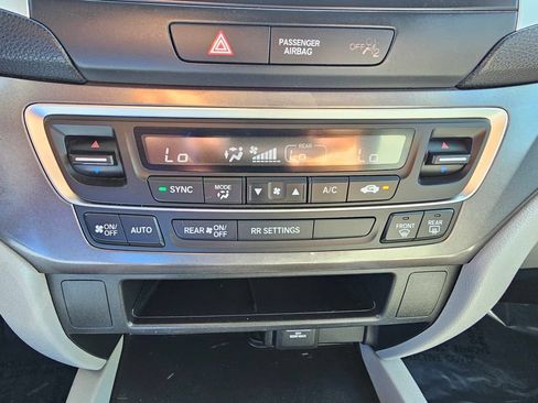 Used 2017 Honda Ridgeline RTS image 31