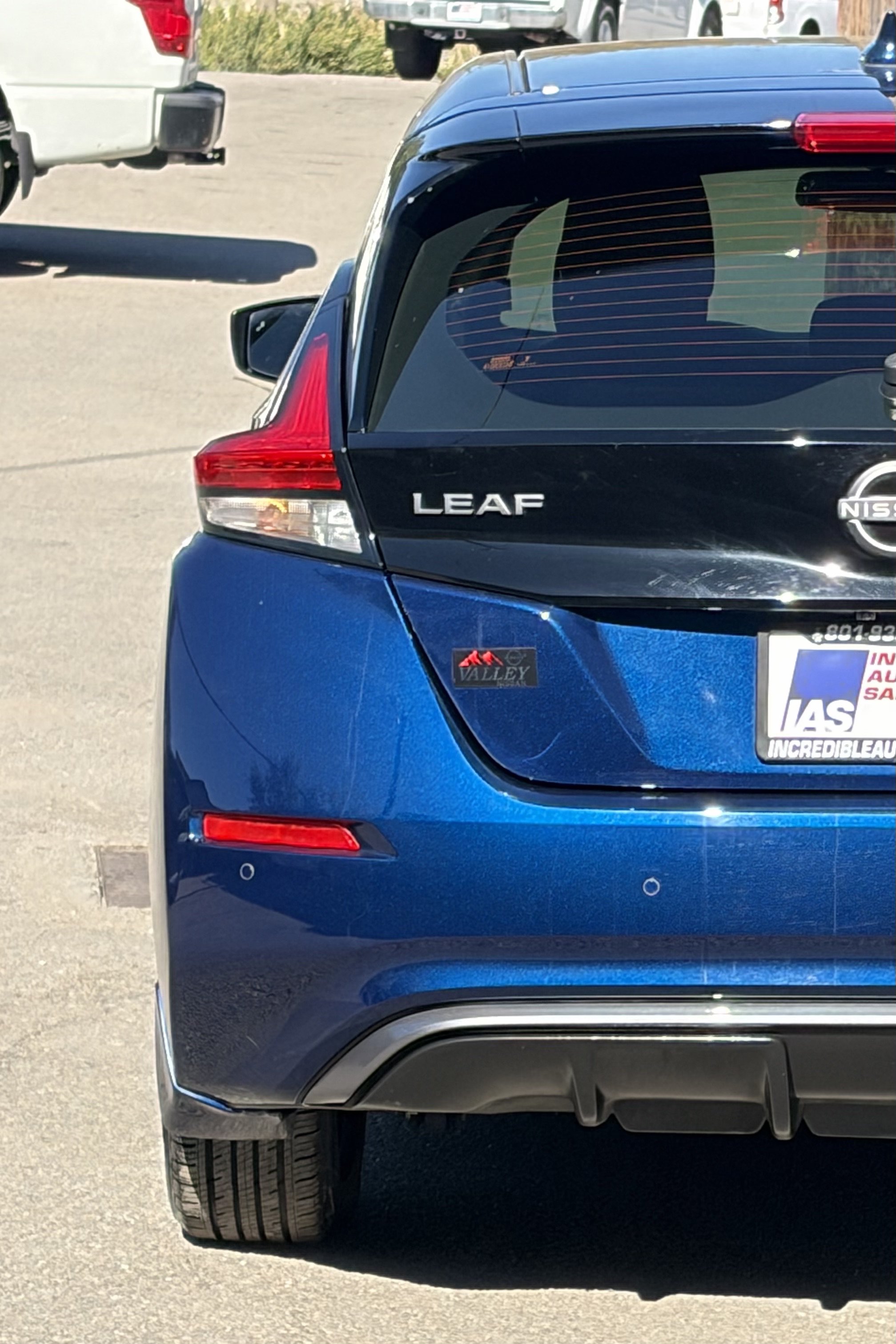 Used 2025 Nissan Leaf S FWD image 11