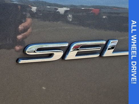 Used 2023 Ford Edge SEL w/ Convenience Package AWD/4WD image 30