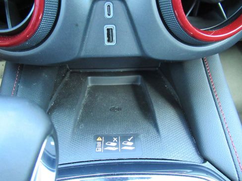 Used 2024 Chevrolet Blazer RS w/ Enhanced Convenience Package FWD image 29