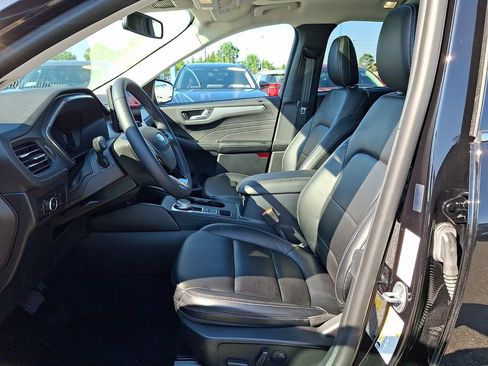 Used 2023 Ford Escape Platinum AWD/4WD image 14