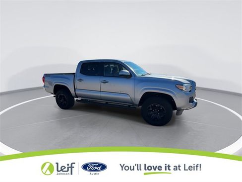 Used 2016 Toyota Tacoma SR5 w/ Towing Package image 13
