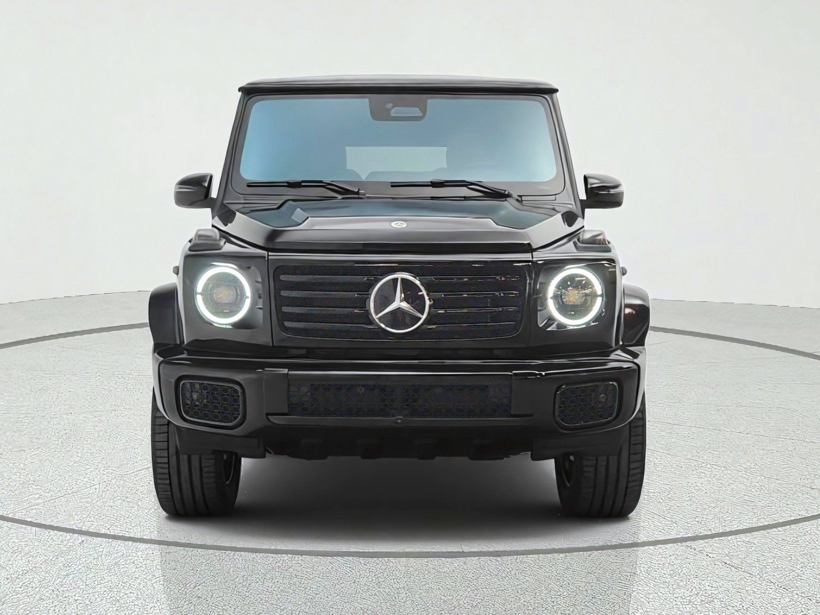 New 2027 Mercedes-Benz G 580 e image 2
