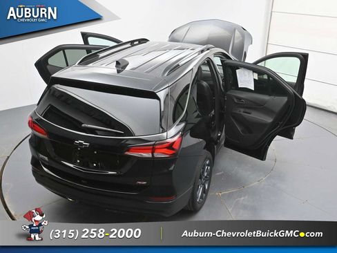 Used 2024 Chevrolet Equinox RS AWD/4WD image 36