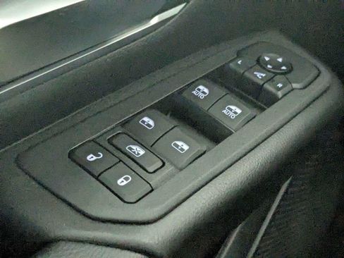 Used 2026 RAM 1500 Big Horn w/ Night Edition AWD/4WD image 14