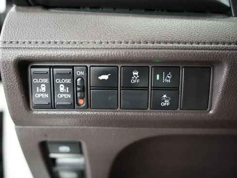 Used 2019 Honda Odyssey EX-L image 44