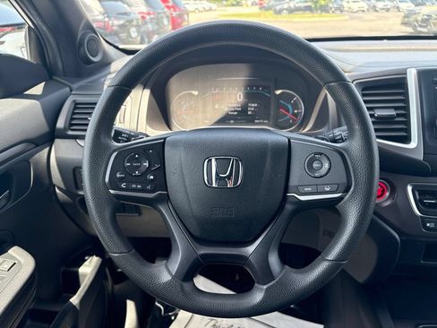 Used 2020 Honda Passport Sport image 14