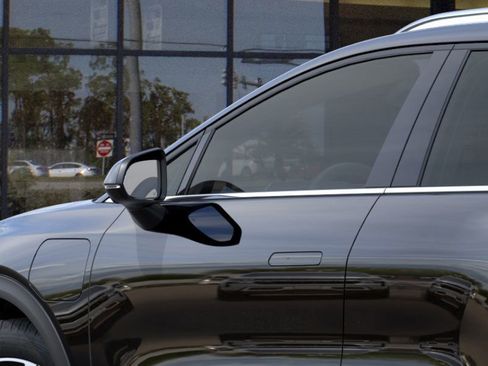 New 2026 Chevrolet Equinox EV LT image 36