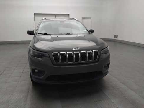 Used 2020 Jeep Cherokee Latitude Plus w/ Cold Weather Group AWD/4WD image 14