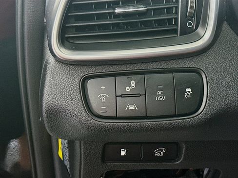 Used 2016 Kia Sorento SX w/ SXL Technology Package AWD/4WD image 10