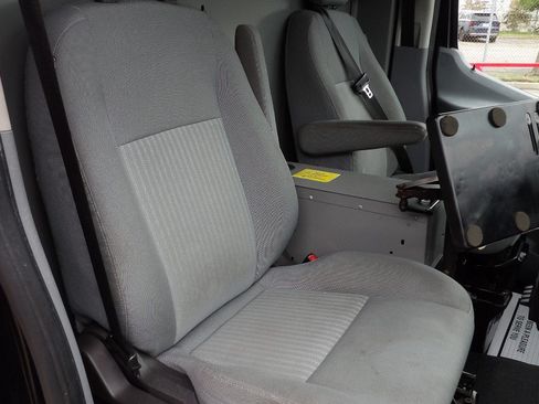 Used 2015 Ford Transit 250 148 Medium Roof RWD image 23