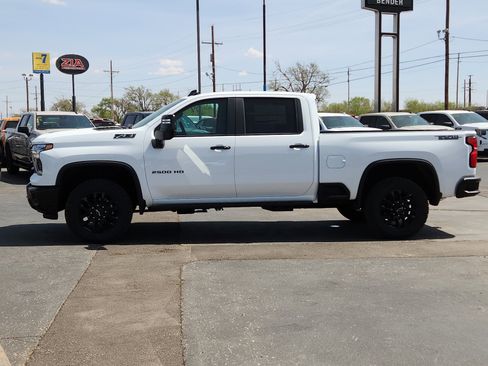 New 2026 Chevrolet Silverado 2500 LT w/ Trail Boss Package image 2