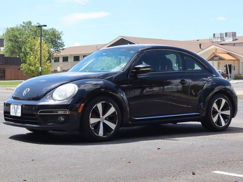 Used 2013 Volkswagen Beetle 2.0T FWD image 11