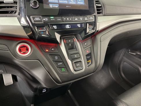 Used 2023 Honda Odyssey Sport image 34