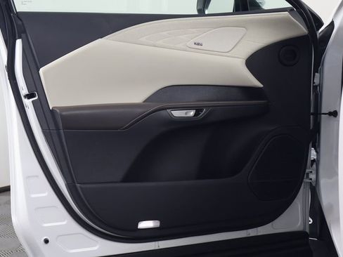 Used 2025 Lexus RX 350 AWD w/ Convenience Package image 12