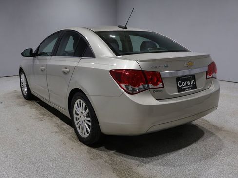 Used 2016 Chevrolet Cruze Eco image 5