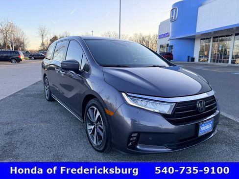 Used 2021 Honda Odyssey Touring image 8